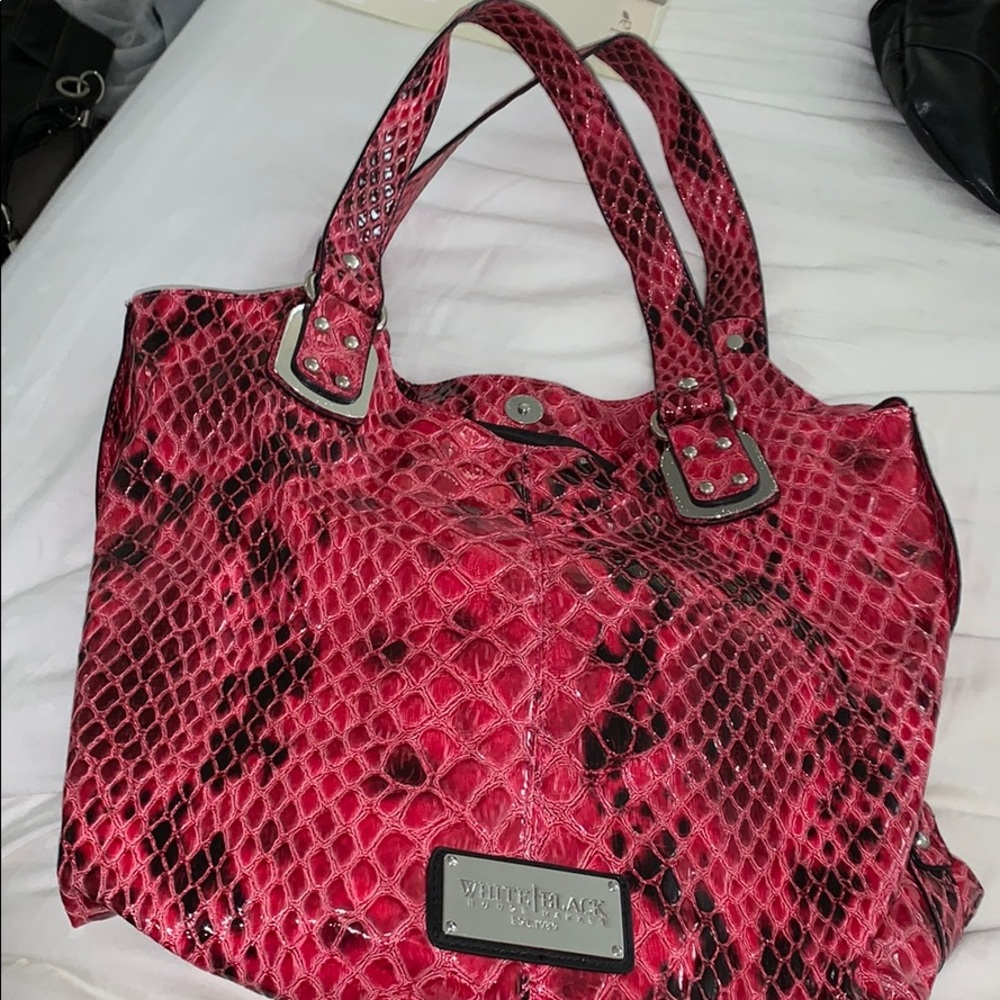 White house black market bag